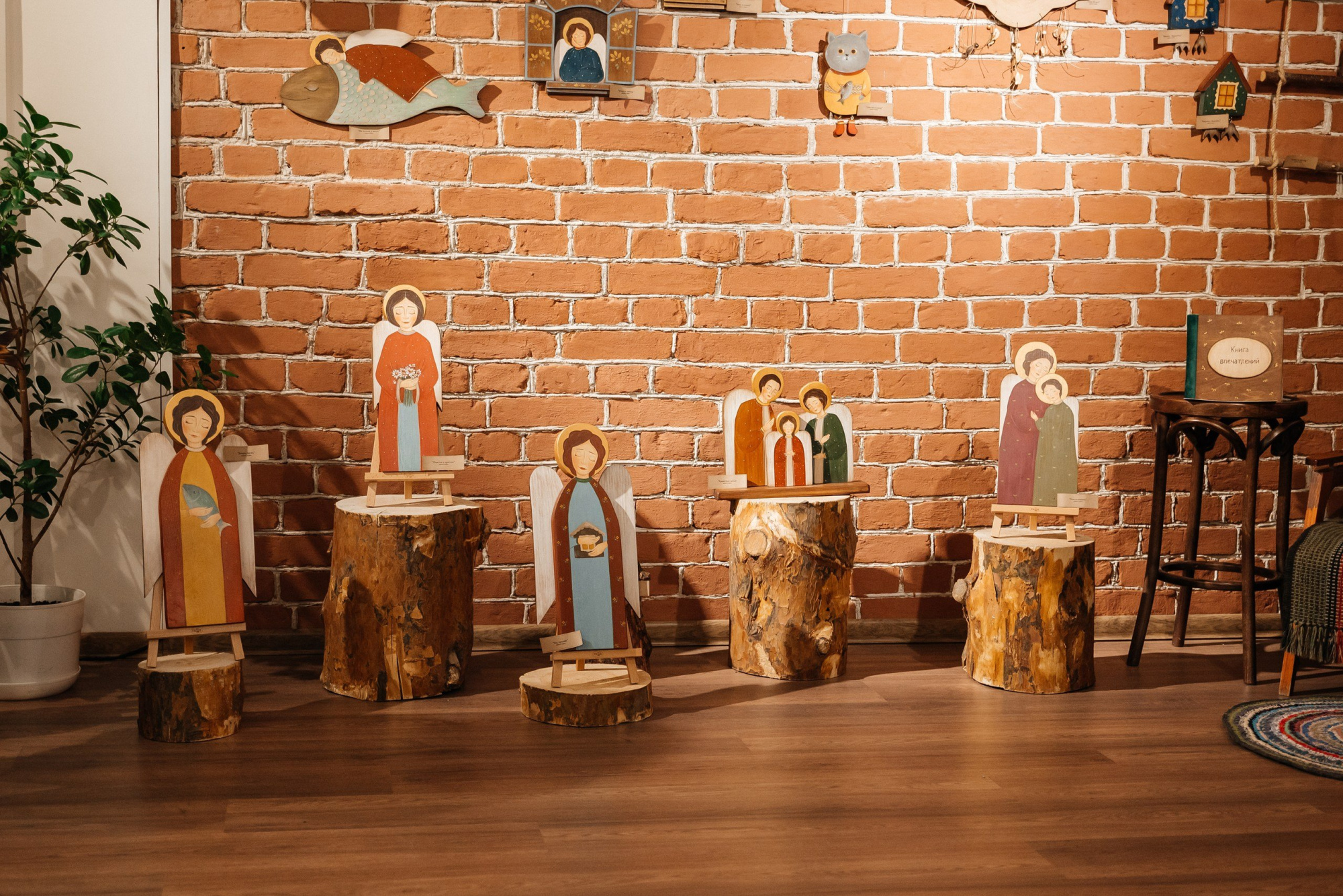 Фото. Ангелы Анжелики Хребтовой. Фото Татьяны Заузолковой