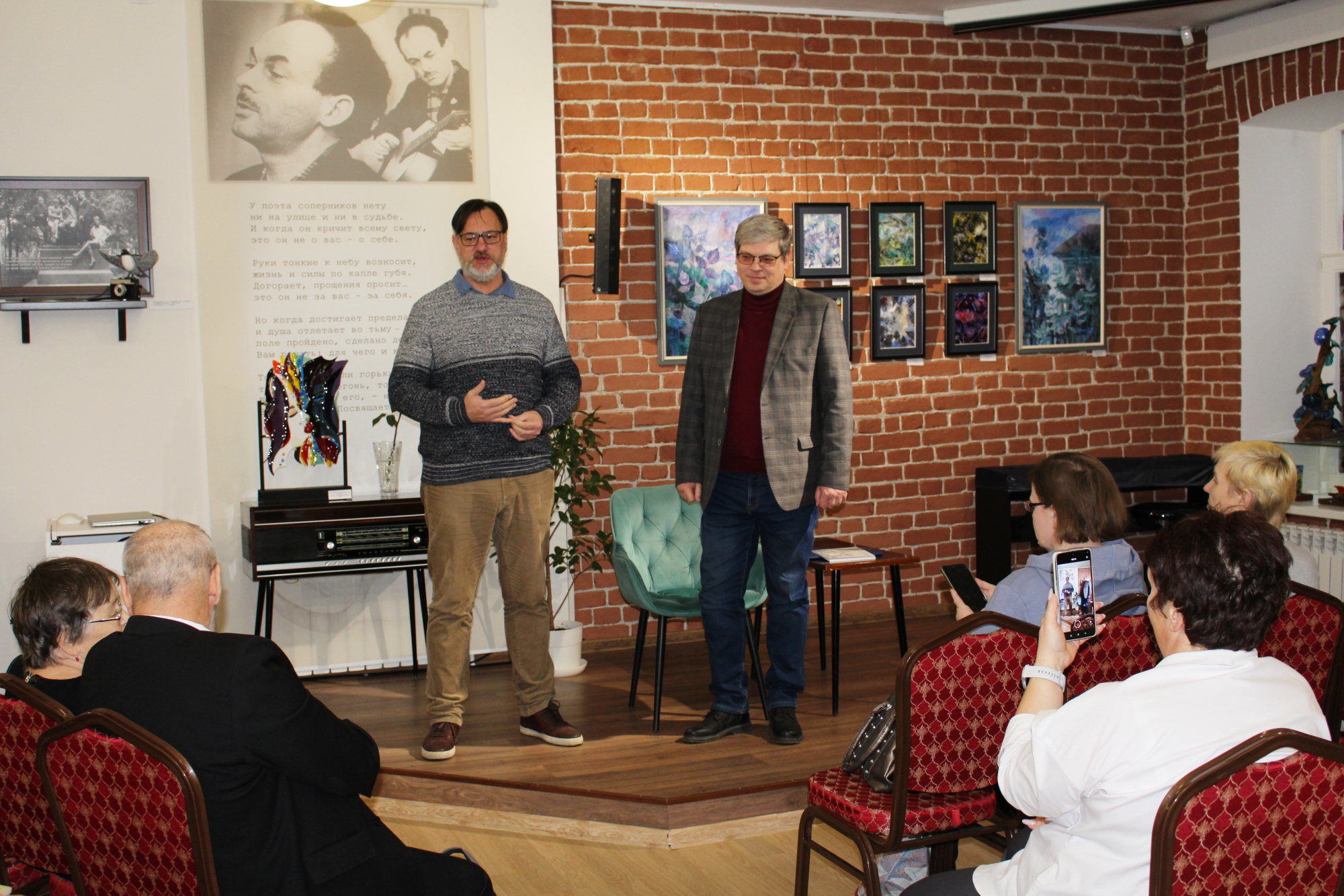 Алексей Дунев с давним другом и коллегой Сергеем Даниловым