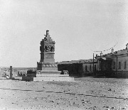 Нижний Тагил. С.М. Прокудин-Горский. Памятник А. Карамзину. Фото 1909 года.